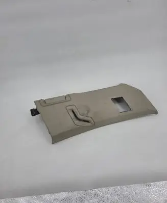 Volvo XC90 (C) pillar trim 