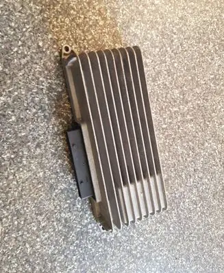 Audi A6 S6 C6 4F Sound amplifier 8T0035223J