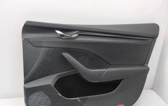 Skoda Octavia Mk4 Front door card panel trim 5E4867012