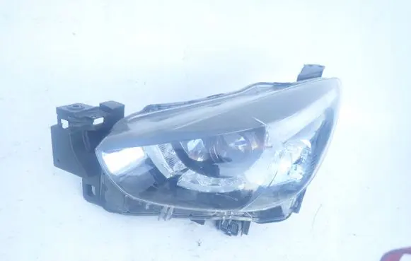 Mazda 2 Headlight/headlamp