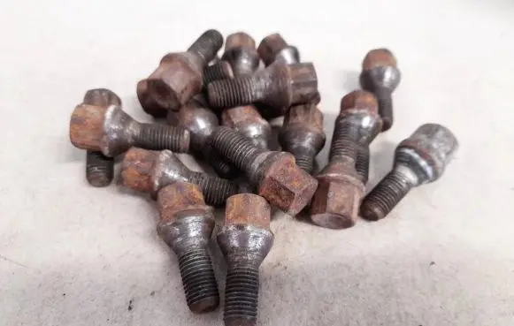 Fiat Croma Nuts/bolts 