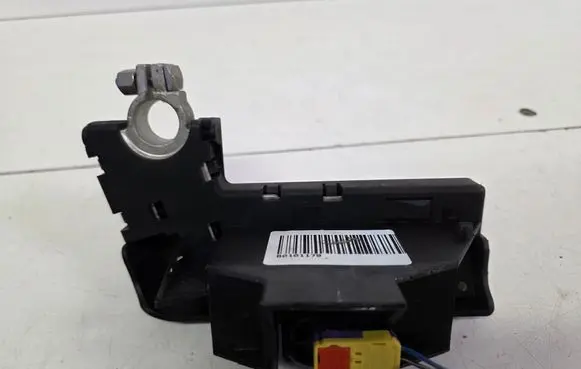 Audi A5 Sportback 8TA Positive wiring loom KB8J4590