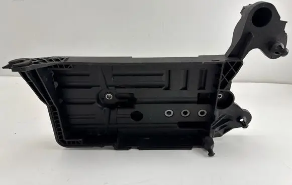 Audi Q2 - Battery tray 5Q0915331K