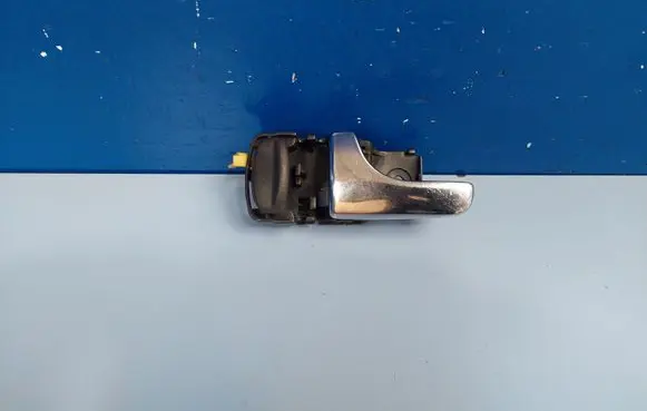 Nissan Terrano Front door interior handle 806710F000