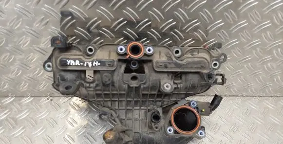 Toyota Yaris Intake manifold 1712021060