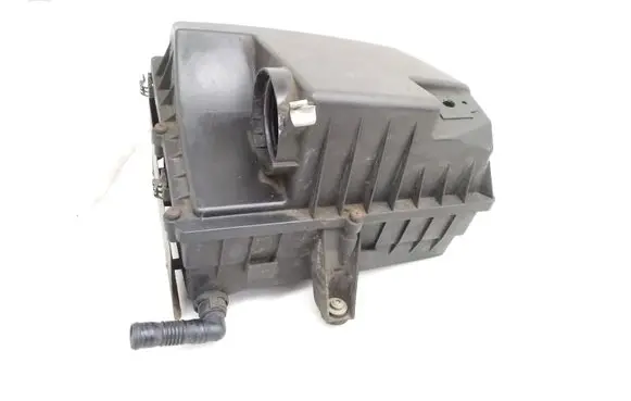 Volkswagen Amarok Air filter box 2H0129620B 2H0183 2H0129607F