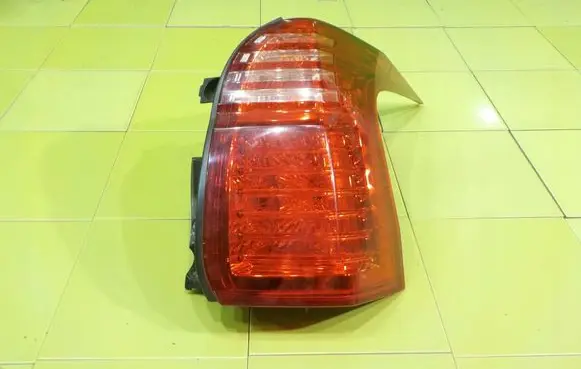 Peugeot 5008 Rear/tail lights ZP40