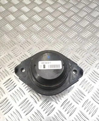 Mercedes-Benz ML AMG W164 Engine mount bracket A2512404317 A2512402917 A2512403017