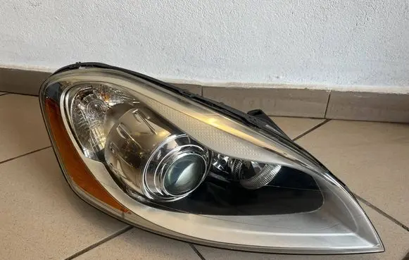 Volvo XC60 Headlight/headlamp 31395463