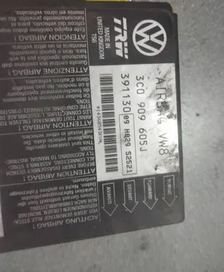Volkswagen PASSAT B6 Airbag control unit/module 3C0909605J 391130 09H029S2521