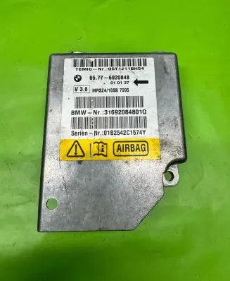 BMW 5 E39 Airbag control unit/module 6920848 31692084801Q 01B2542C1574Y
