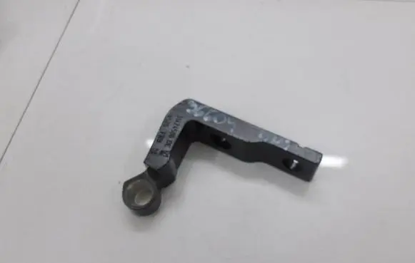Volvo XC40 Front door upper hinge 31424586