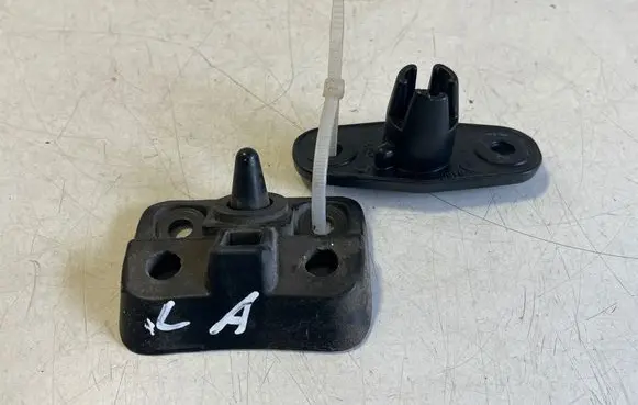 Opel Vivaro Sliding door check strap stopper 9808079180 9845327580