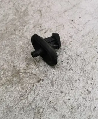 Volvo XC60 Windshield washer spray nozzle 30796027