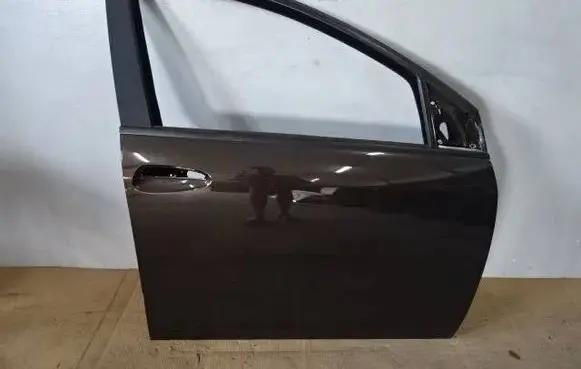 Fiat Croma Front door