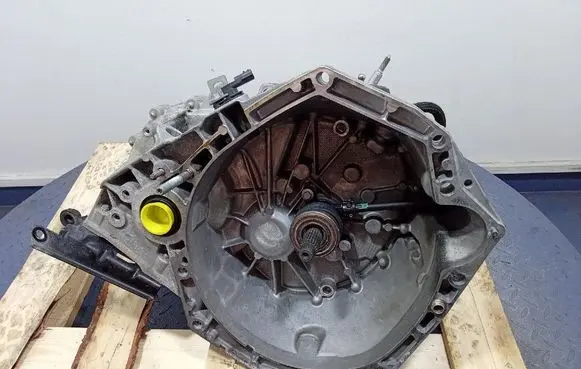 Chevrolet Express Manual 6 speed gearbox TL4382