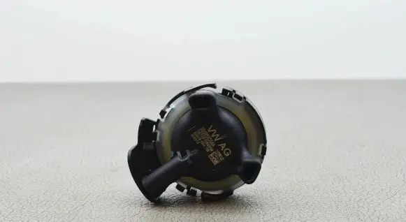 Skoda Karoq Airbag deployment crash/impact sensor 3Q0959354A
