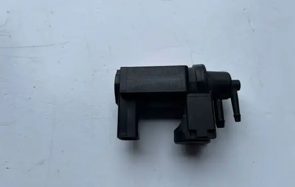 Audi A6 S6 C6 4F Turbo solenoid valve 059906628B