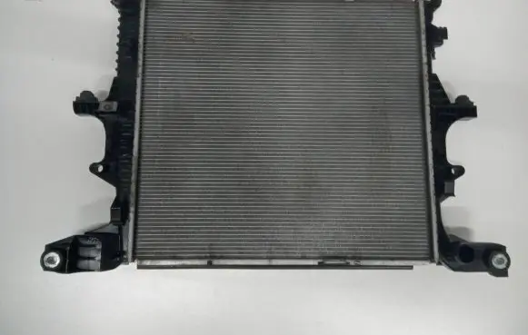 Mercedes-Benz X-class W470 Coolant radiator A4705000000