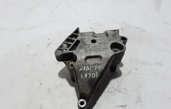 Volkswagen Caddy Engine mounting bracket 03G199207G