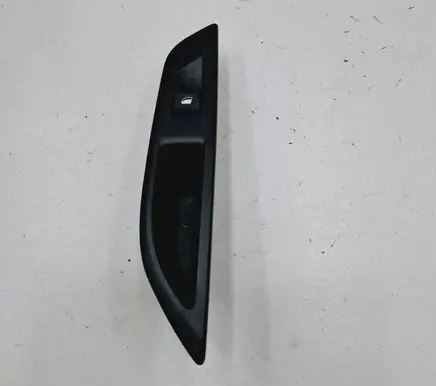 Peugeot 208 Electric window control switch