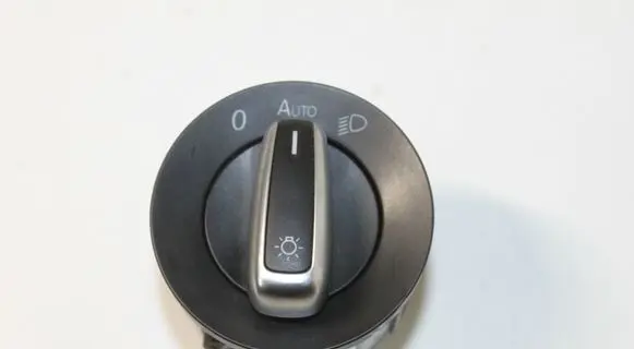 Volkswagen PASSAT B7 Light switch 3C8941431D