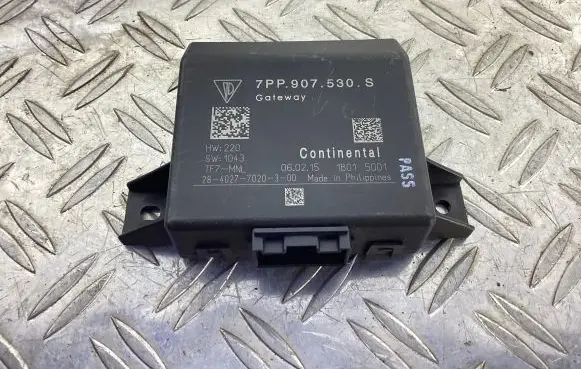 Porsche 911 991 Gateway control module 7PP907530S