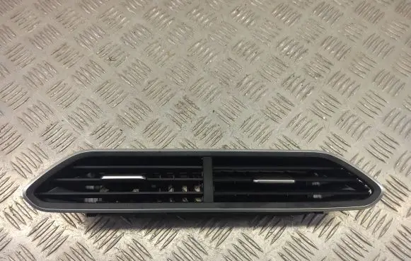 Volkswagen ID.3 Dash center air vent grill 10A819728