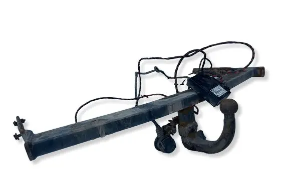 Volkswagen Touran I Tow bar set 8E0907383C