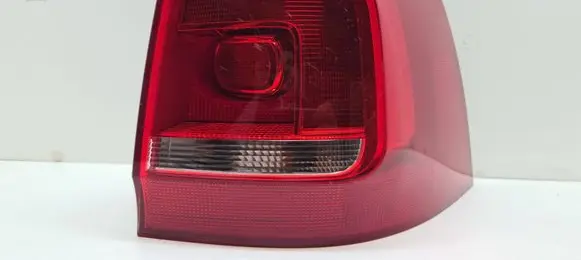 Volkswagen Sharan Rear/tail lights 7N0945096G