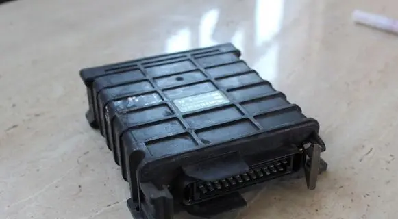 Ford Fiesta Engine control unit/module 0280800194