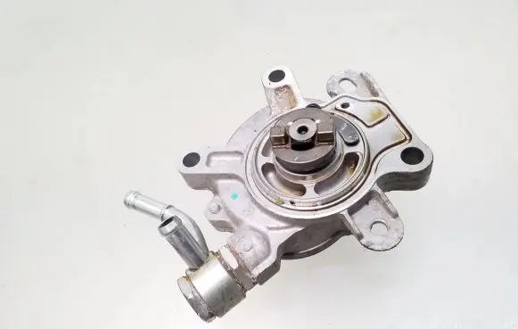 Mazda CX-3 Vacuum pump PE0718G00A 1803093057 K2102