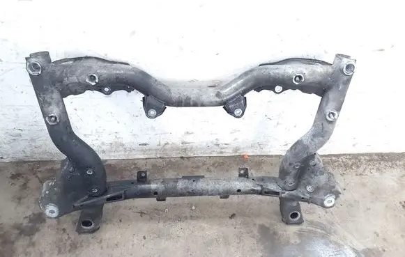 Mercedes-Benz C W204 Front subframe
