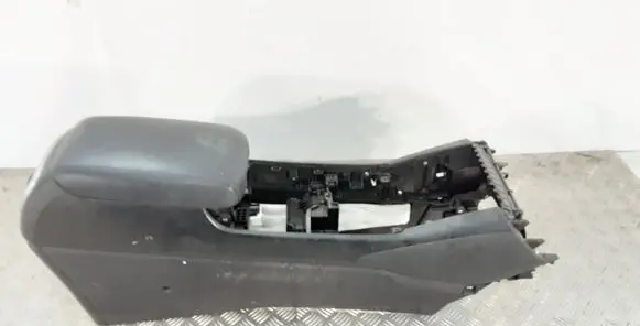 KIA Sorento Glove box central console 