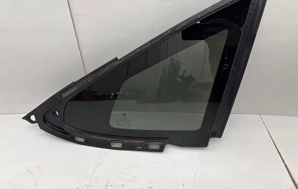Tesla Model S Rear vent window glass 160015600B 43R011565