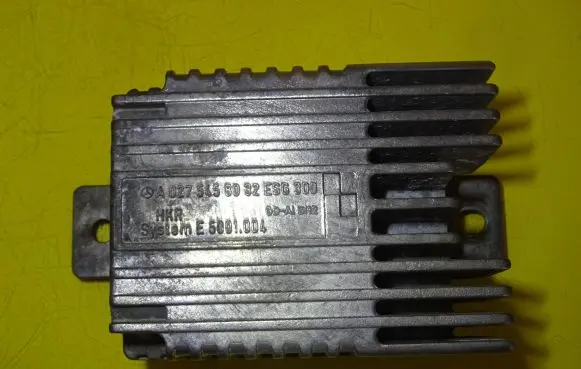 Coolant fan relay