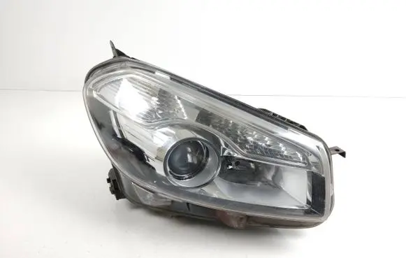 Nissan Qashqai+2 Headlight/headlamp 26010BR61B