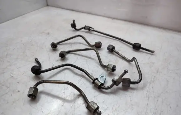Honda Civic IX Fuel line pipe