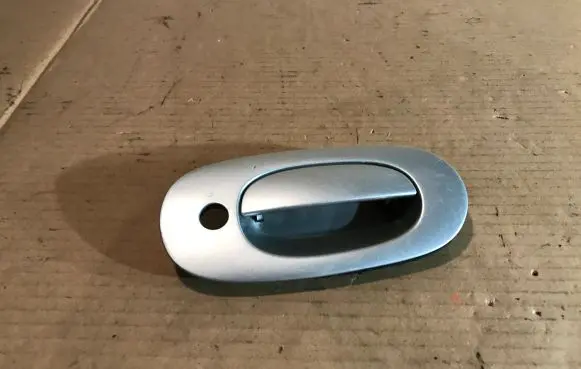 Jaguar XJ X308 Front door exterior handle R20191