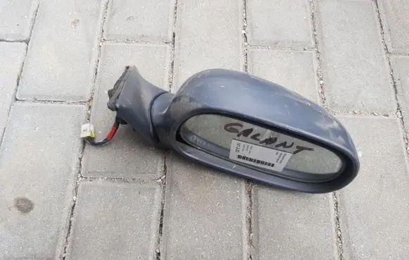Mitsubishi Galant Front door electric wing mirror