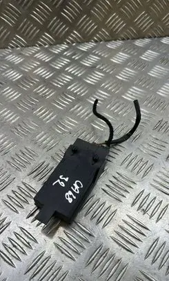 BMW 1 F20 F21 Seat heating relay 9216468 01263487 2840078406300