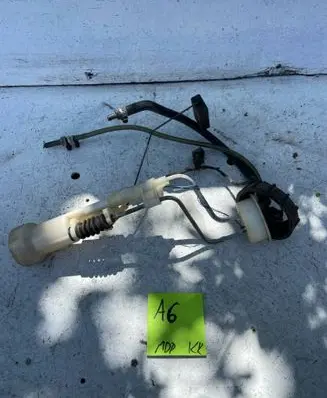 Volkswagen PASSAT B4 Fuel level sensor 