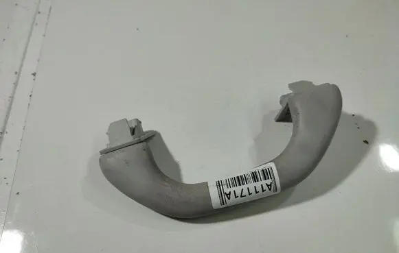Volkswagen PASSAT B6 Front interior roof grab handle 