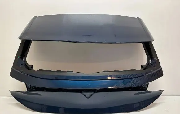 Cupra Born Tailgate/trunk/boot lid 10E827105