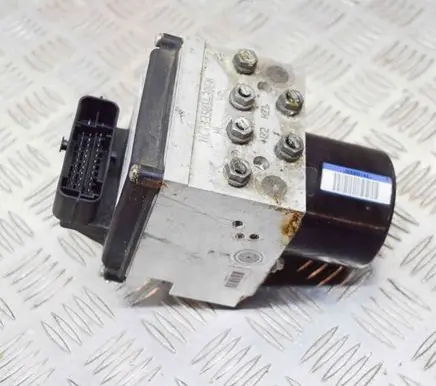 Volkswagen PASSAT B6 ABS Pump 3C0614109C 16431601
