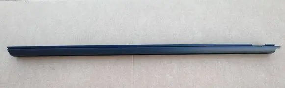 Volkswagen PASSAT B3 Front door glass trim molding 3A085377301C