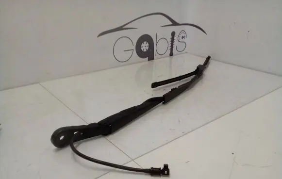 BMW 3 G20 G21 Windshield/front glass wiper blade 9448921