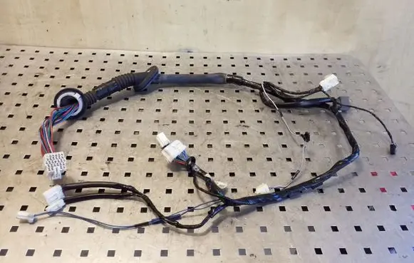 Subaru Forester SH Front door wiring loom GR00340