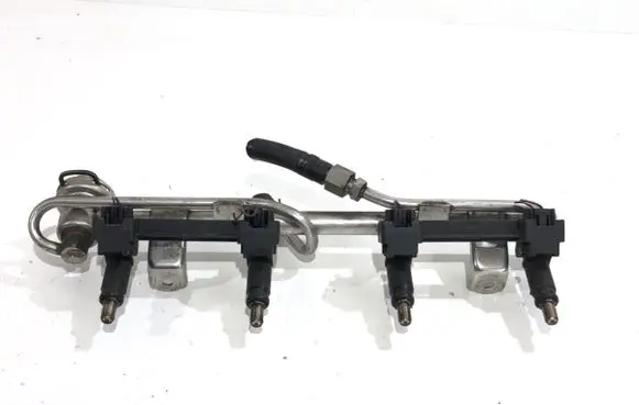 Fuel main line pipe