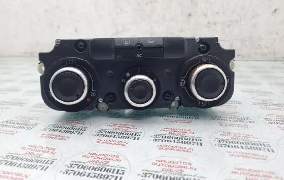 Volkswagen Golf V Climate control unit 1K1820045B